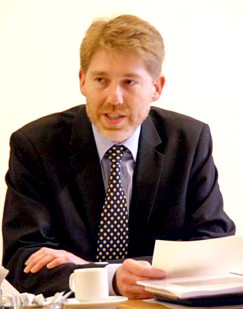 Dr. Mattijs Ploeger