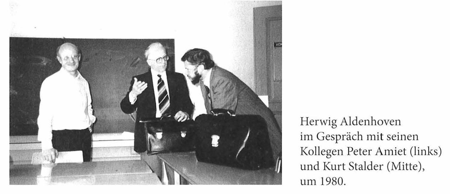 Herwig Aldenhoven im Gespräch mit seinen Kollegen Peter Amiet und Kurt Stalder um 1980.